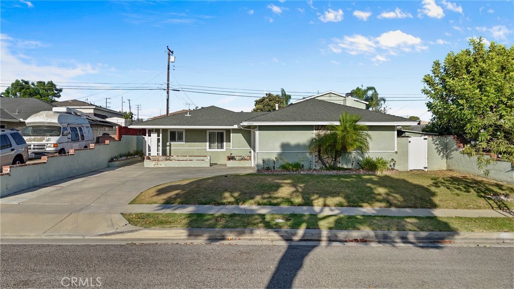 19102 Enslow Property Photo 1