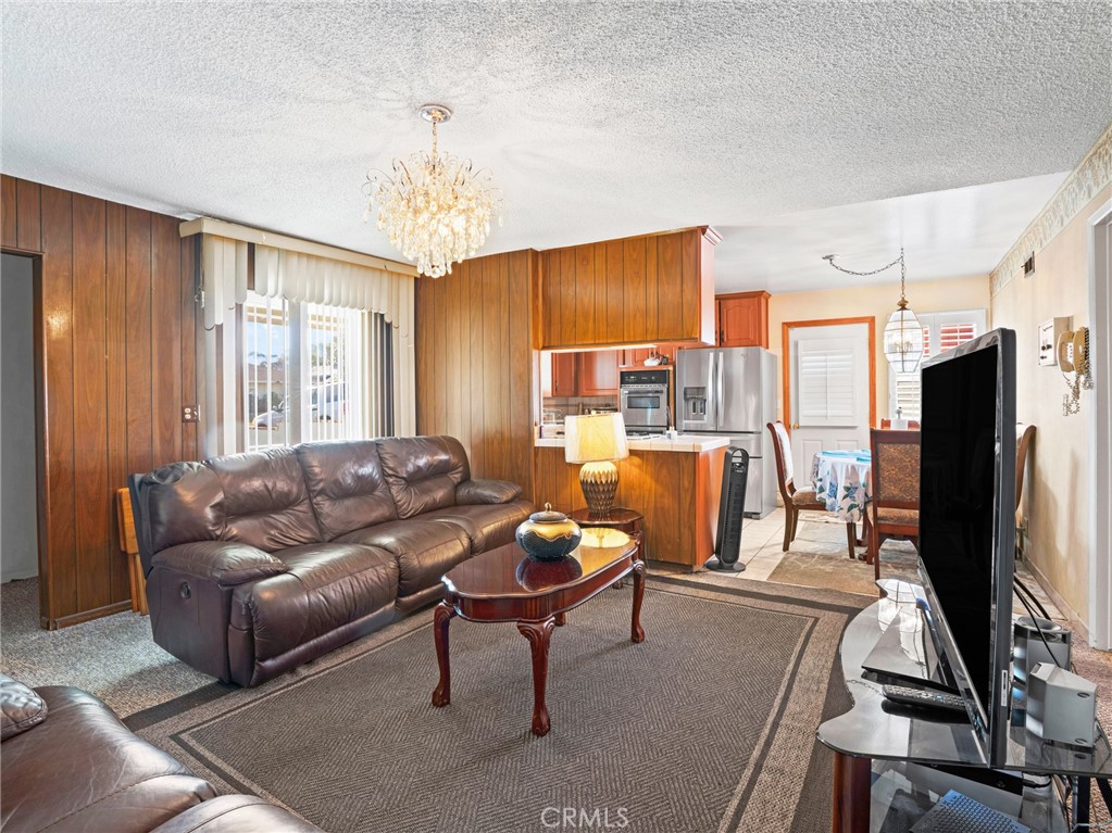 19102 Enslow Property Photo 8