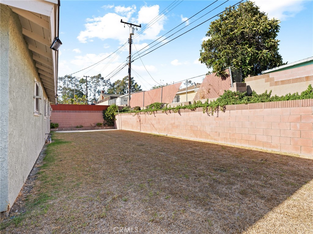 19102 Enslow Property Photo 21