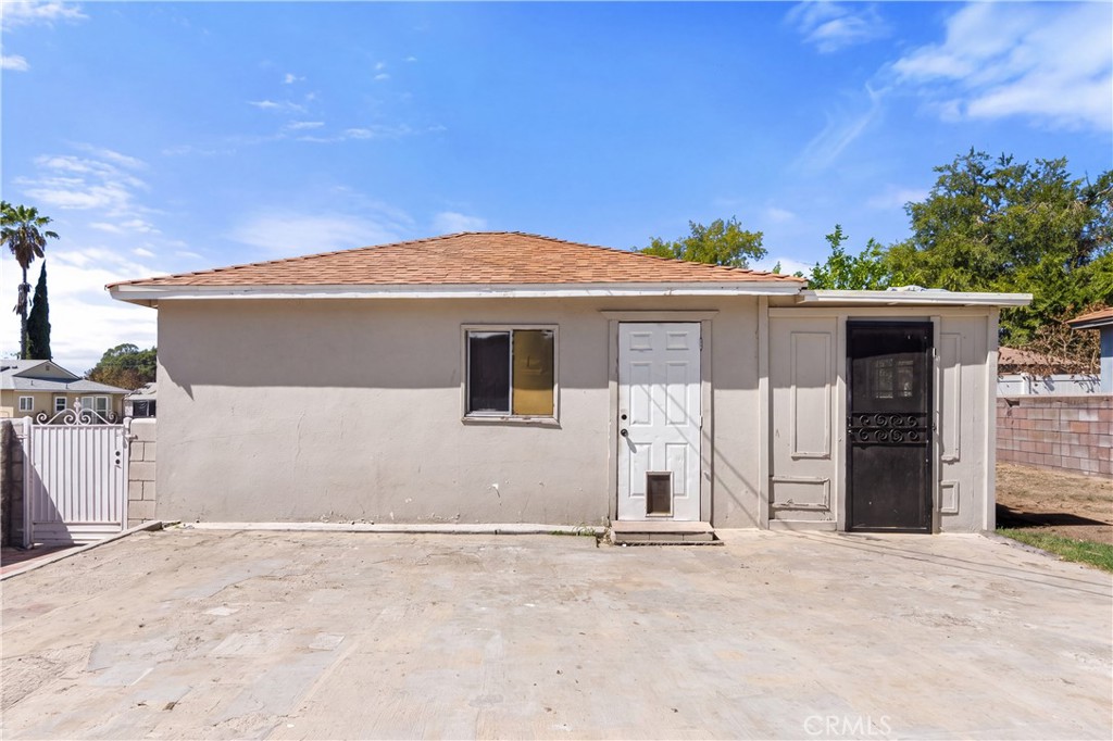 2806 Lawrence Avenue Property Photo 31