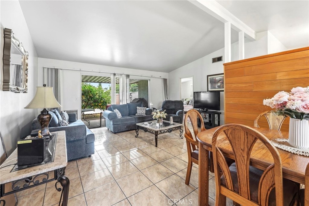13748 Temple Property Photo 7