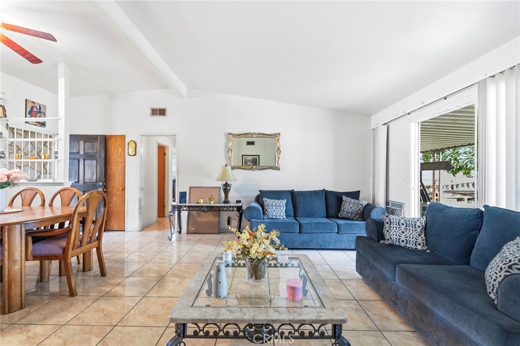 13748 Temple Property Photo 10