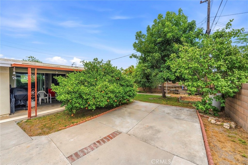 13748 Temple Property Photo 19