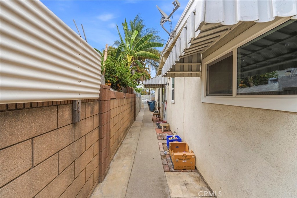 13748 Temple Property Photo 20