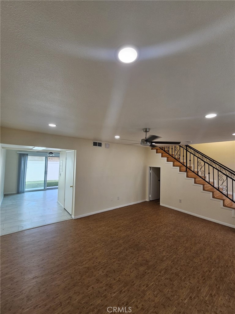 8039 Puritan Property Photo 5