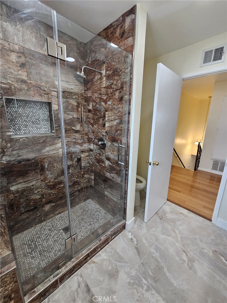 8039 Puritan Property Photo 16