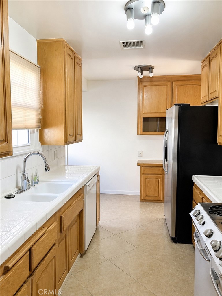 4443 Jasmine Property Photo 11