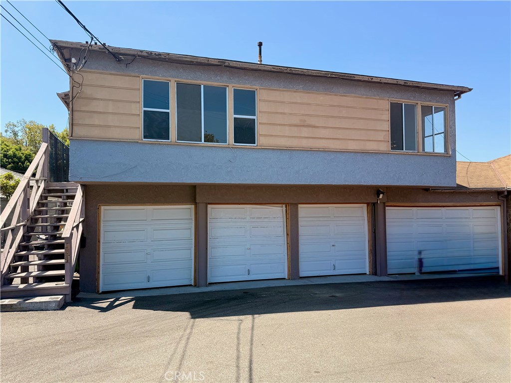 2472 N Eastern Property Photo 6
