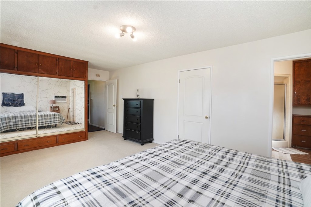 9802 Rives Avenue Property Photo 14