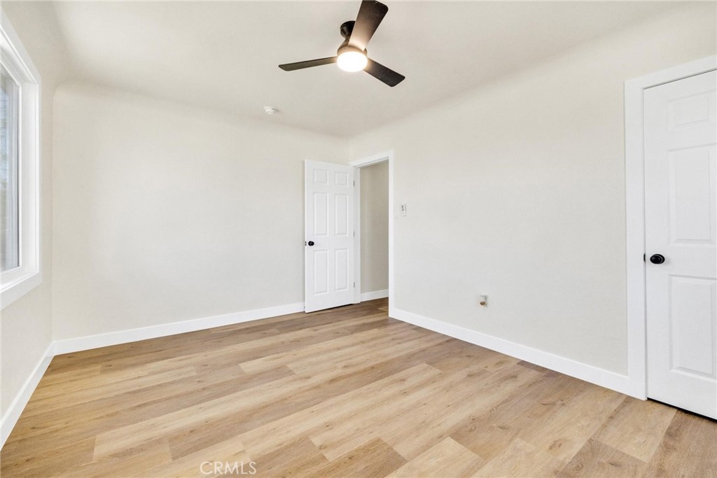 124 W Fredricks Property Photo 20
