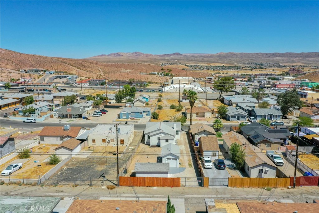 124 W Fredricks Property Photo 62