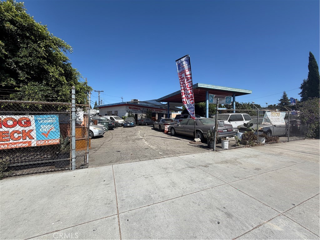 15022 S Atlantic Property Photo 4