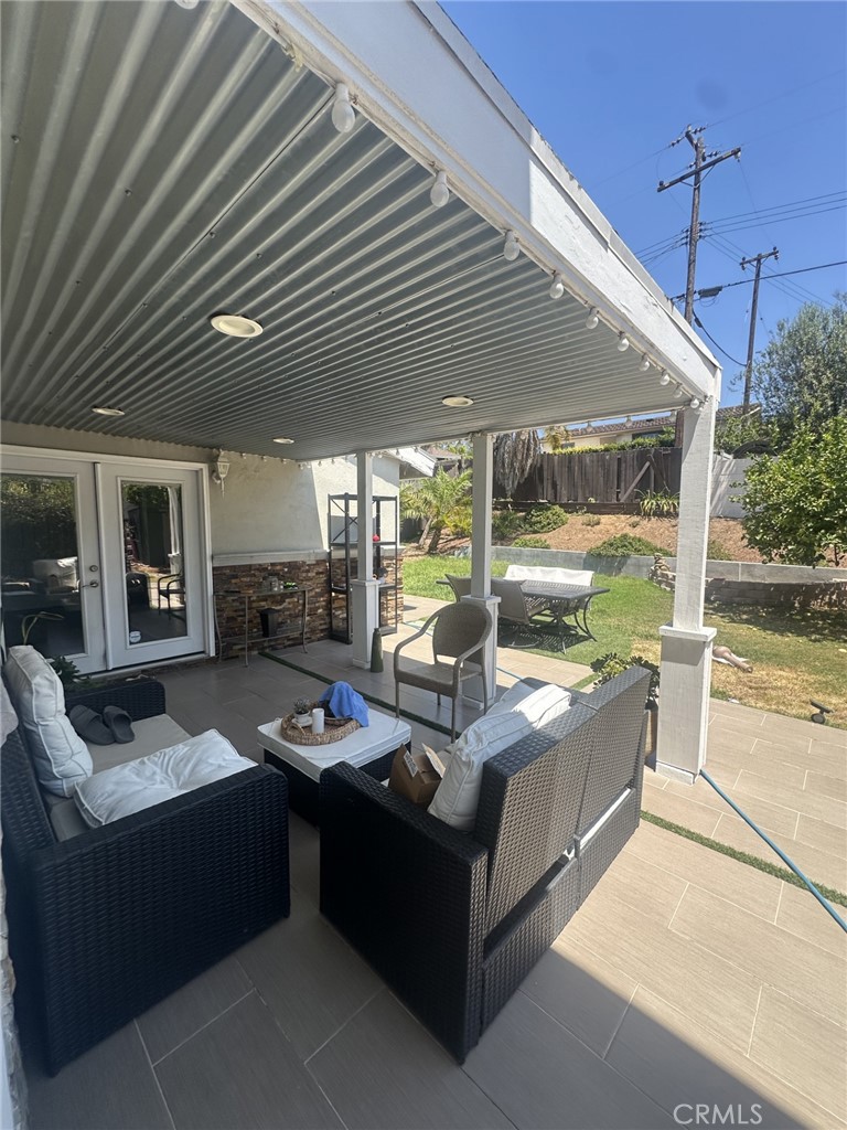 1408 La Canada Property Photo 10