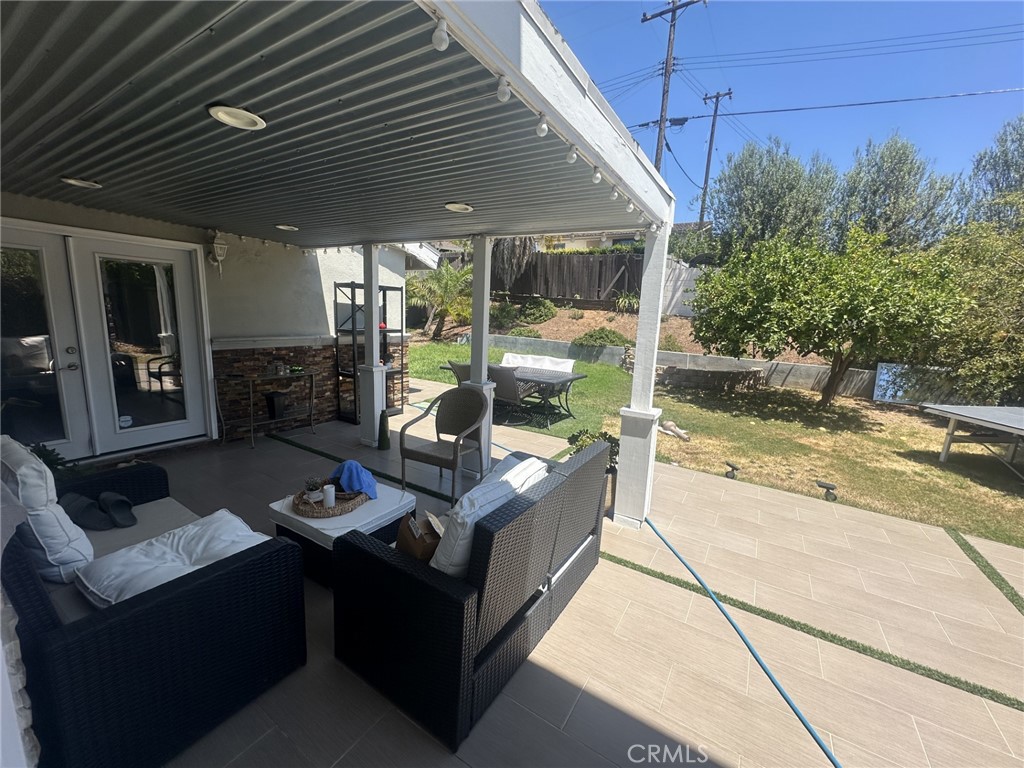 1408 La Canada Property Photo 15