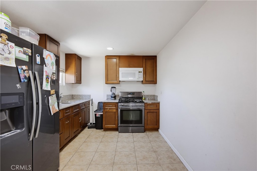24226 Monterey Avenue Property Photo 40
