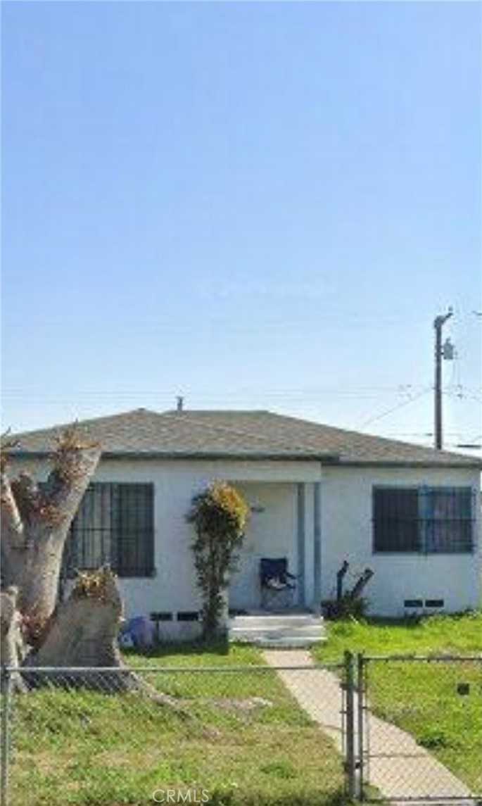 2100 N Wilmington Property Photo 1