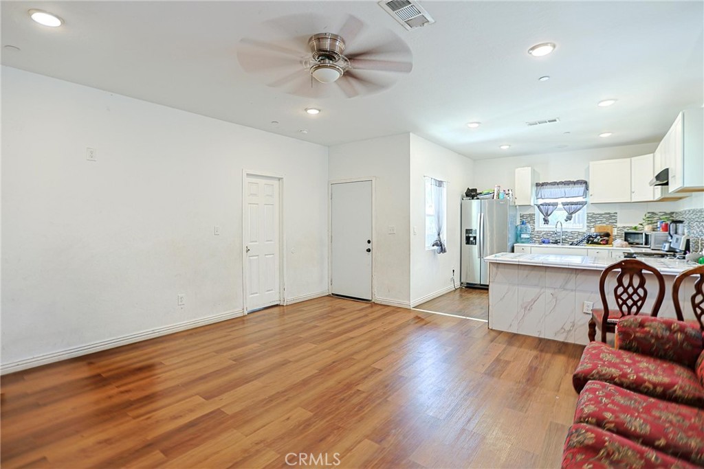 1012 Feliz Property Photo 12
