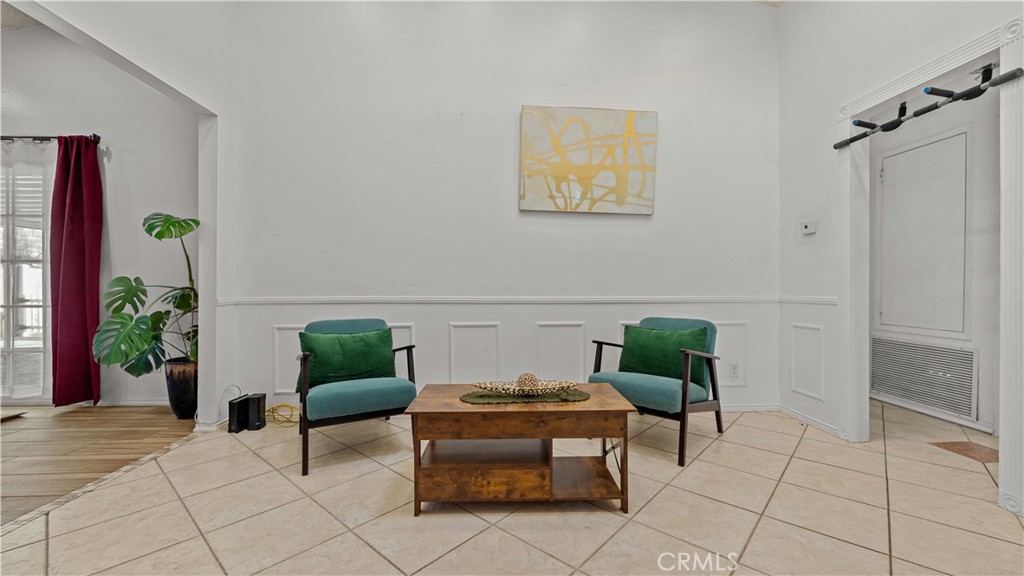 28140 Tambora Property Photo 10