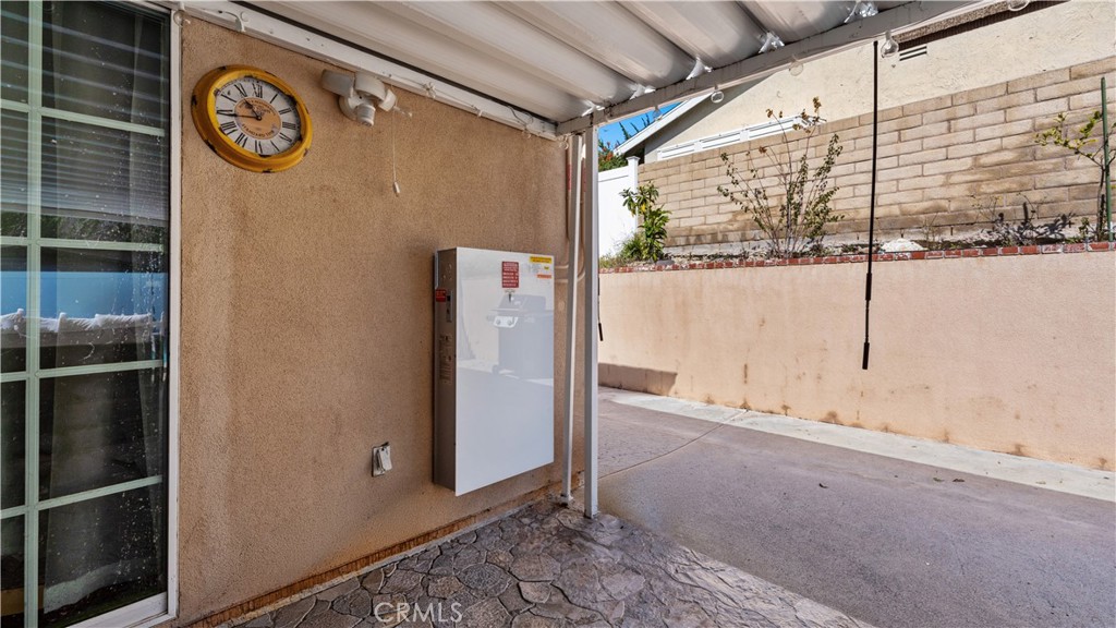 28140 Tambora Property Photo 27