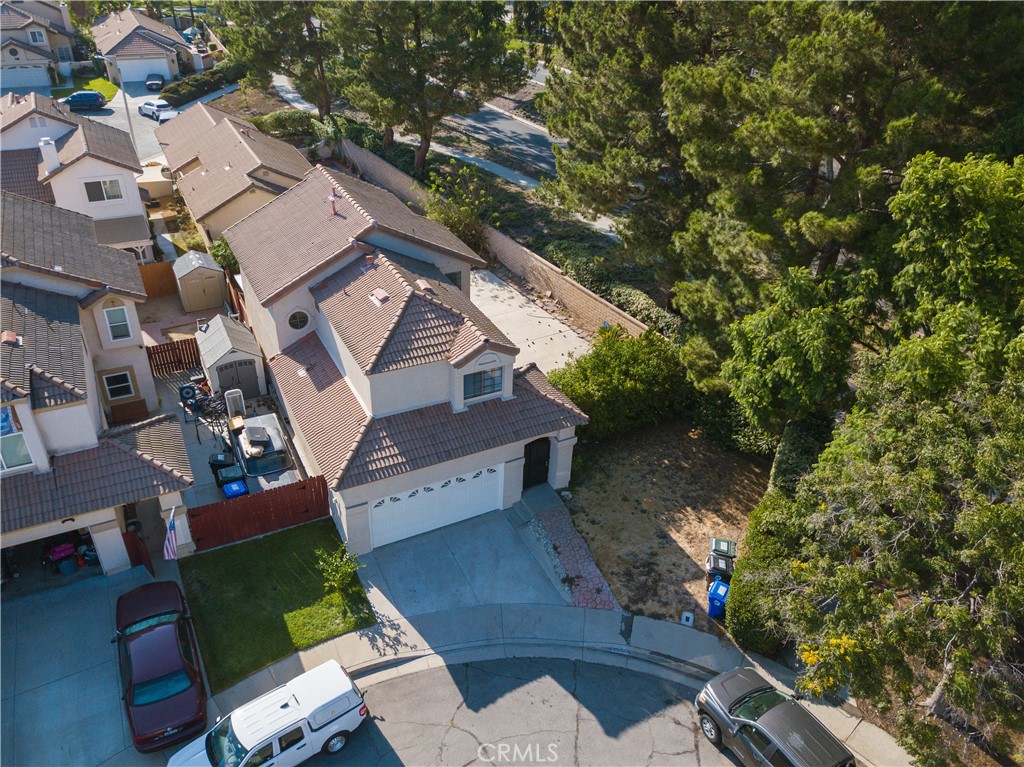 6836 Hudson Court Property Photo 4