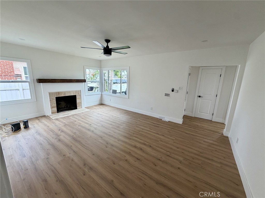 709 S Chester Avenue S Property Photo 4