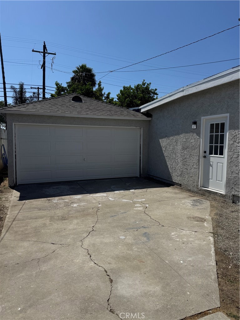 709 S Chester Avenue S Property Photo 22