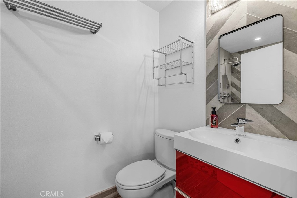 3843 Marber Property Photo 11