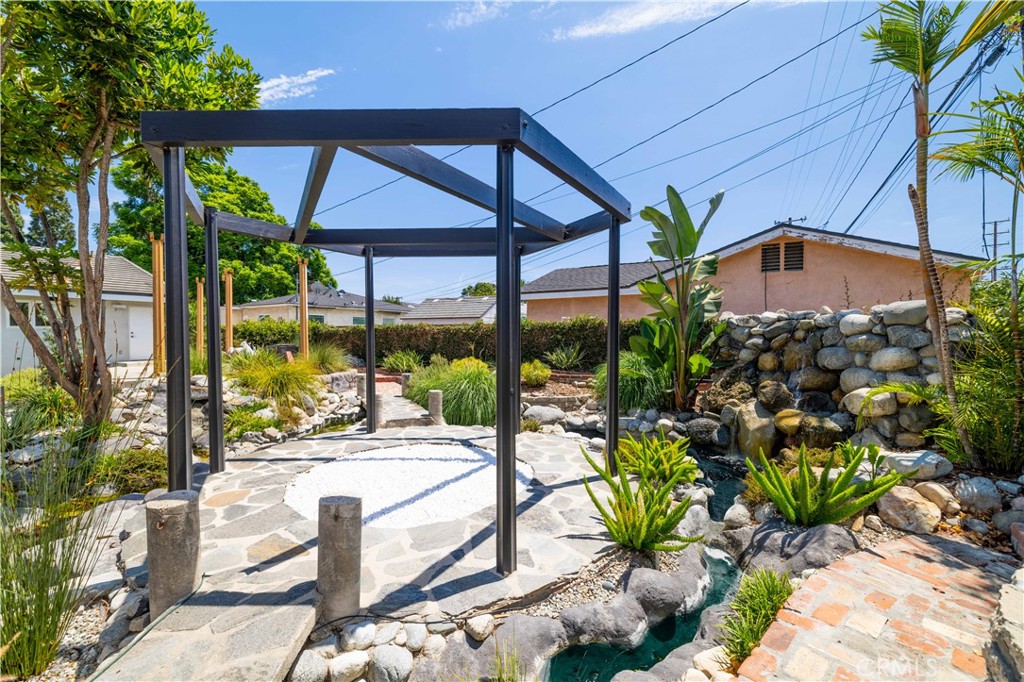 3843 Marber Property Photo 24