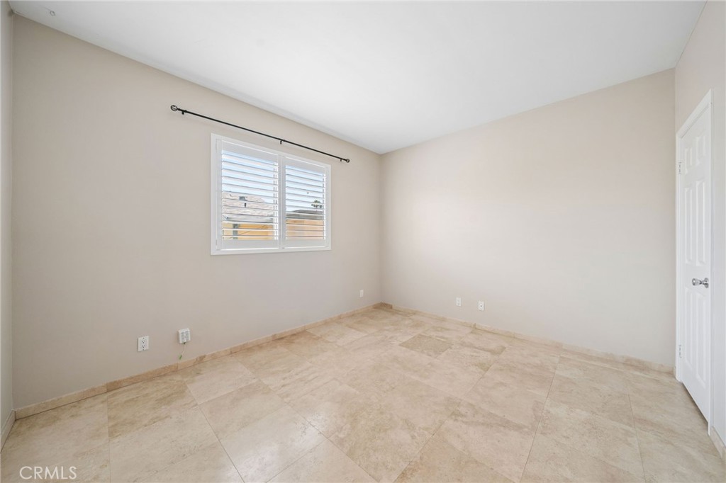 954 Law Property Photo 18