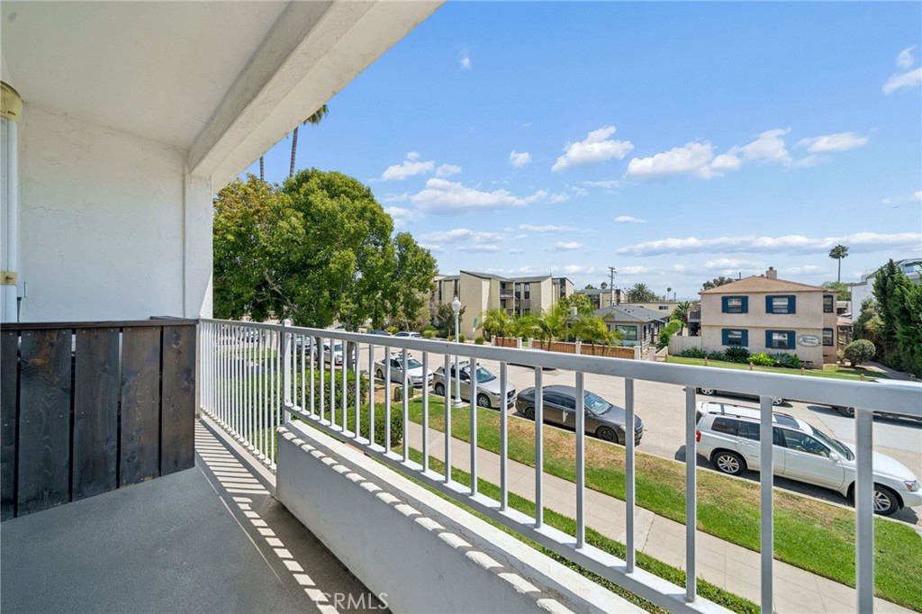 954 Law Property Photo 29