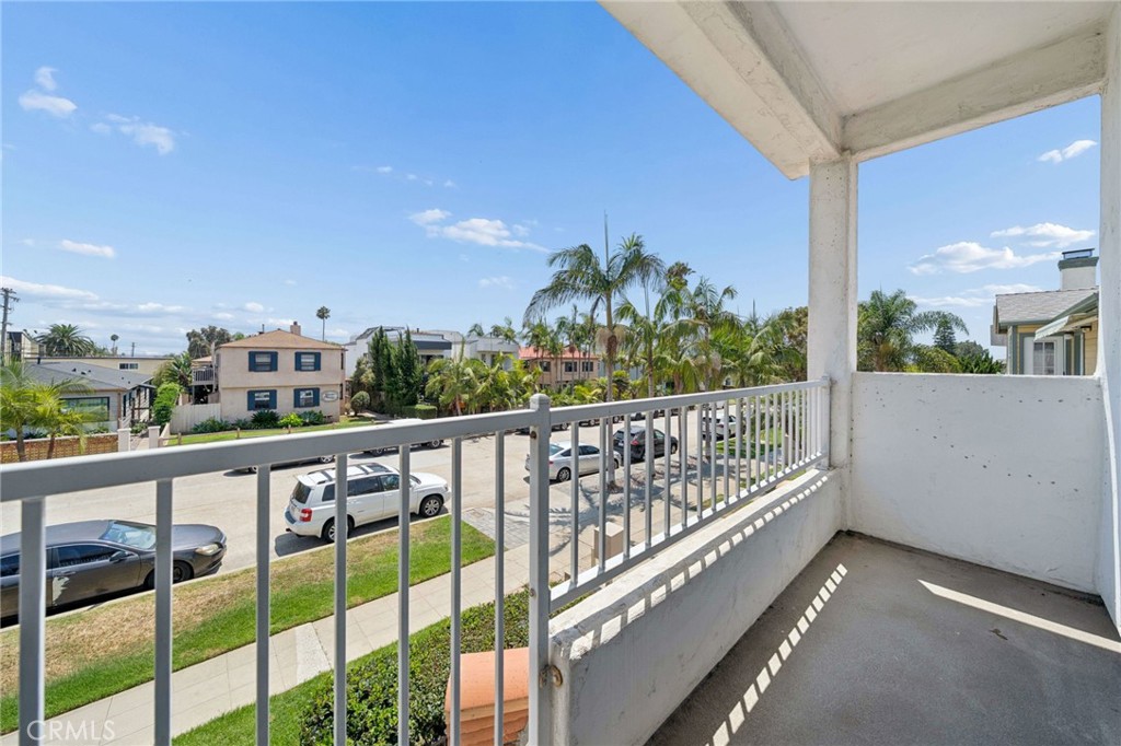 954 Law Property Photo 30