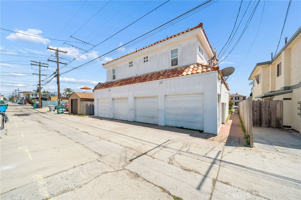 954 Law Property Photo 42