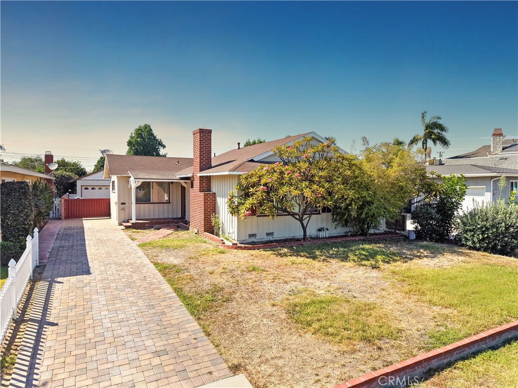 9933 Tristan Drive Property Photo 1
