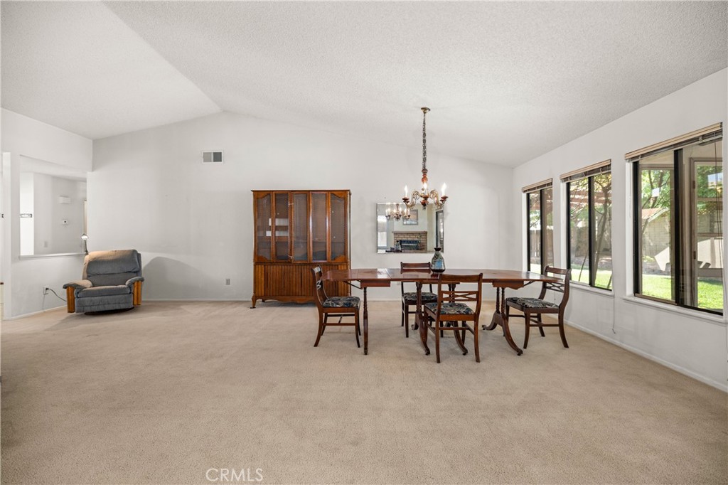 8526 Valley View Drive Property Photo 3