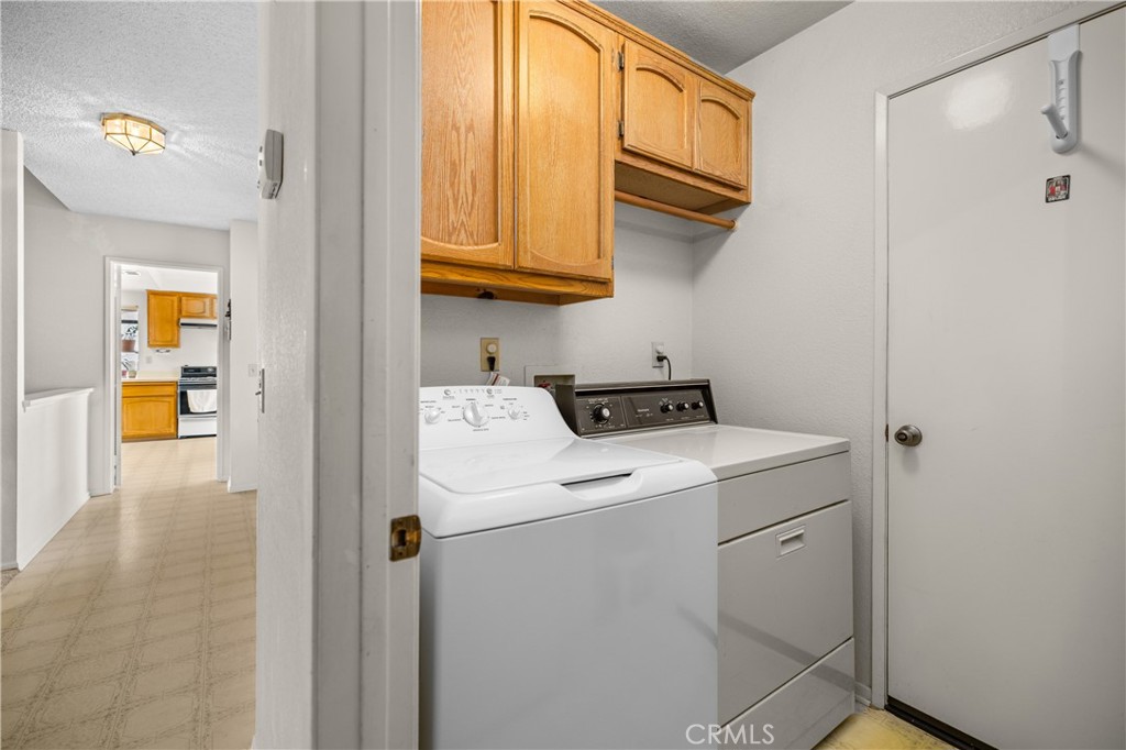 8526 Valley View Drive Property Photo 13