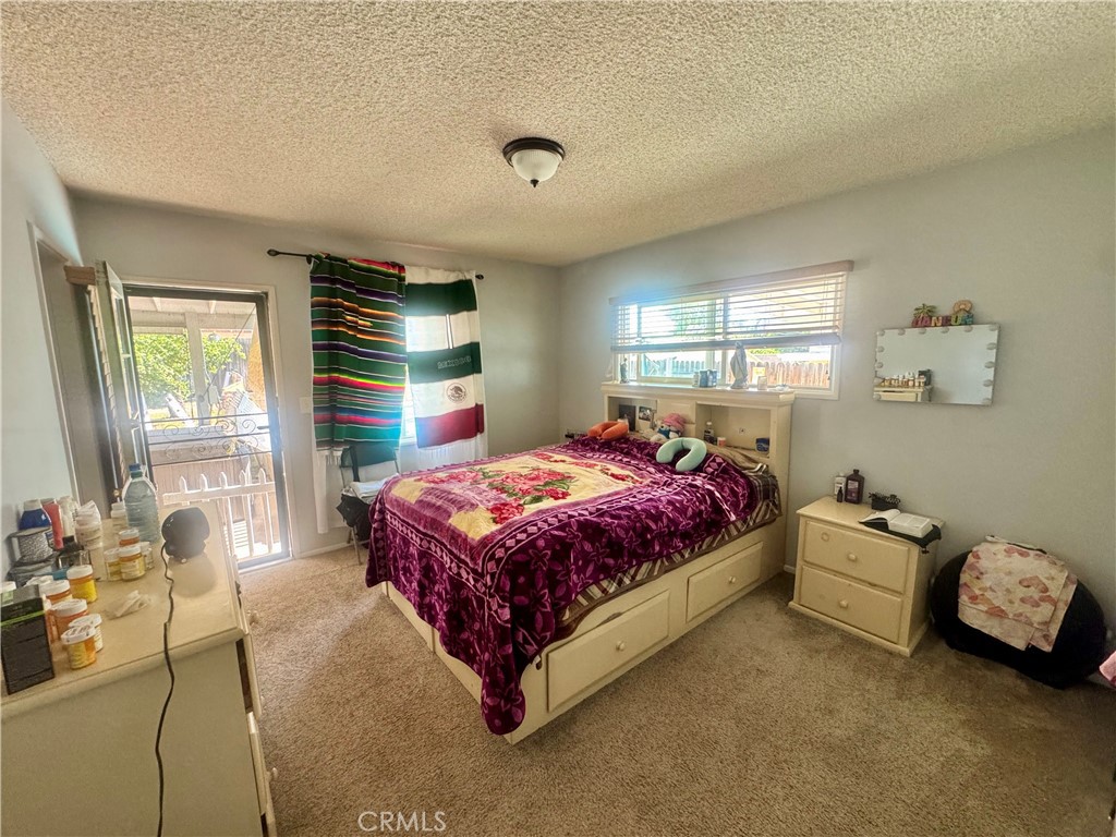 2390 Gloucester Property Photo 13