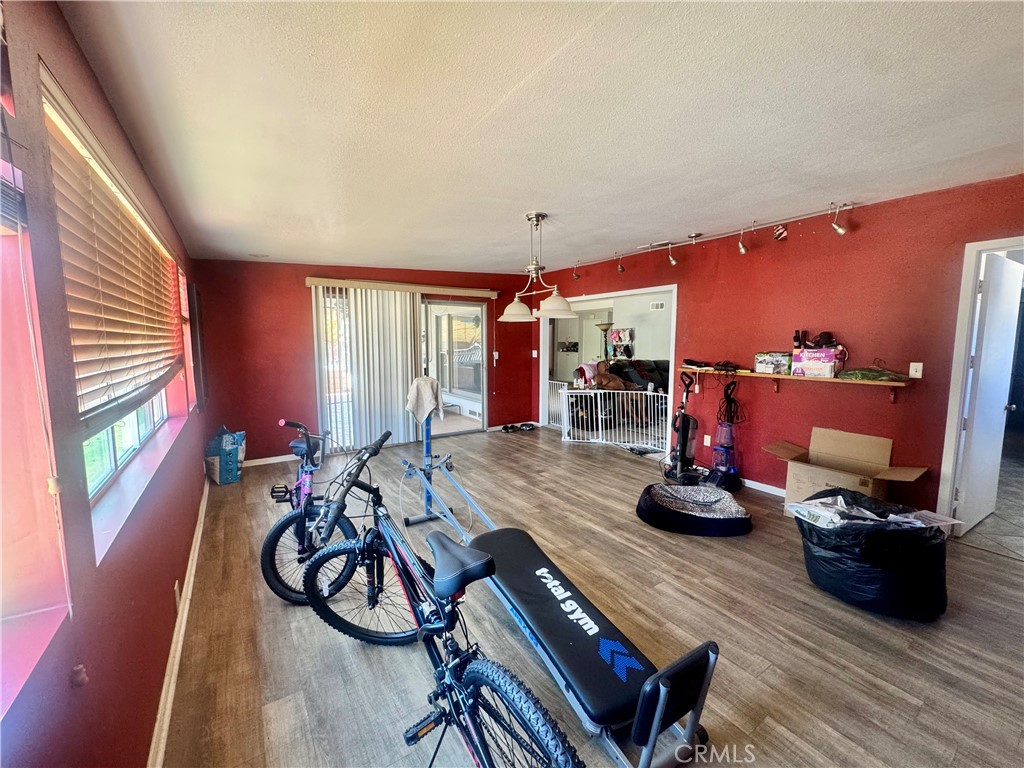 2390 Gloucester Property Photo 19