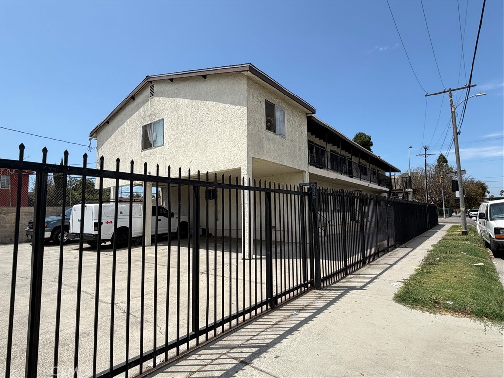 254 W 83rd Street Property Photo