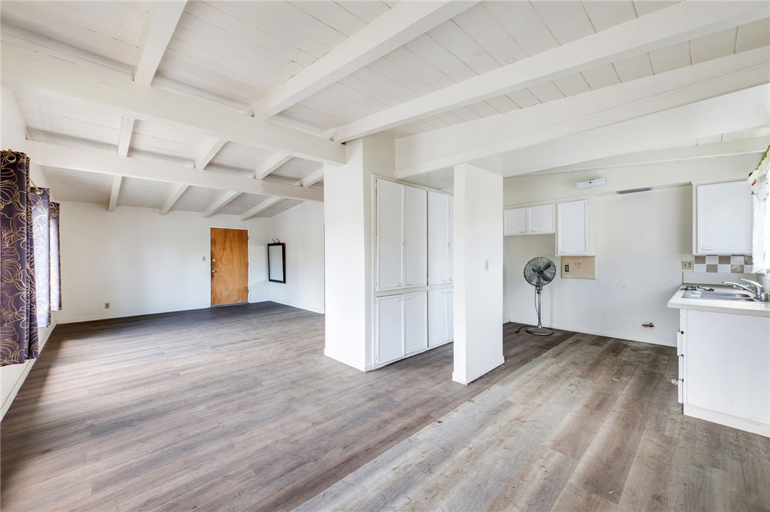254 W 83rd Street Property Photo 13