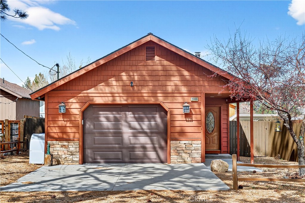 2089 Shady Property Photo 1