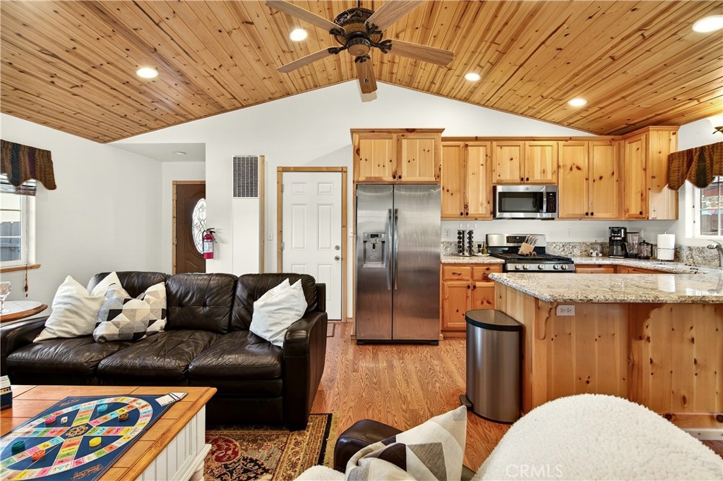 2089 Shady Property Photo 10