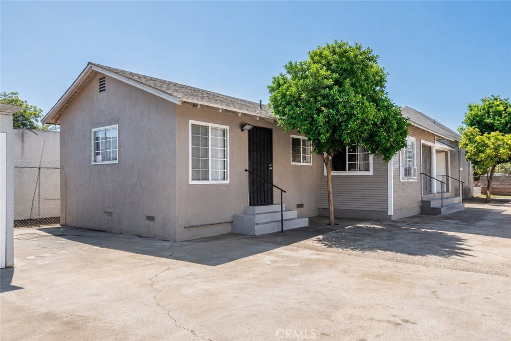 737 E 47th Street Property Photo 6