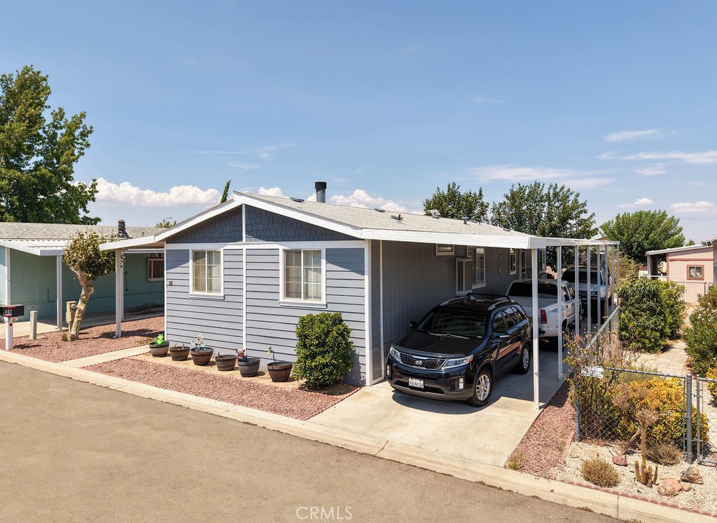 9161 Santa Fe E Avenue 35 Property Photo 1
