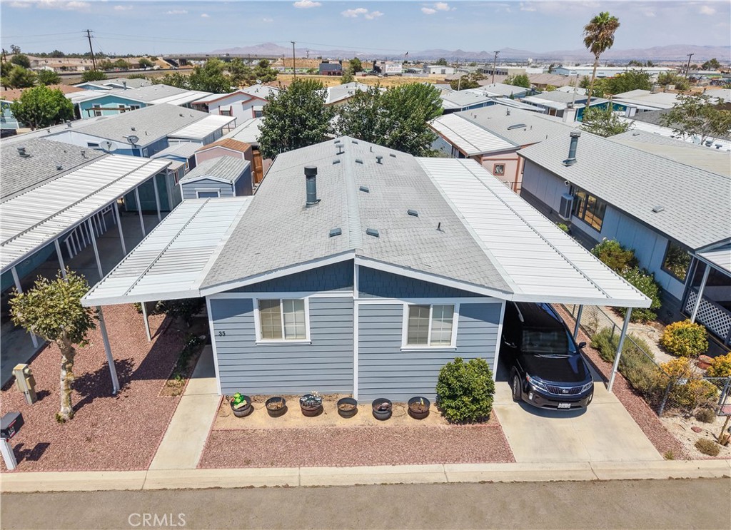 9161 Santa Fe E Avenue 35 Property Photo 5