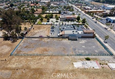 9491 Sierra Avenue Property Photo 3