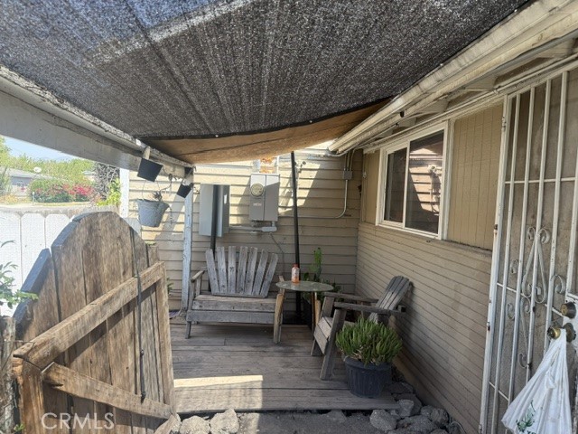 1087 W 9th Property Photo 13