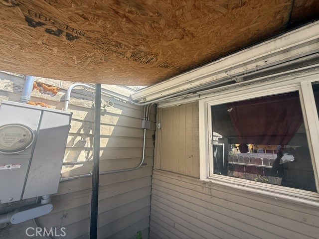 1087 W 9th Property Photo 52