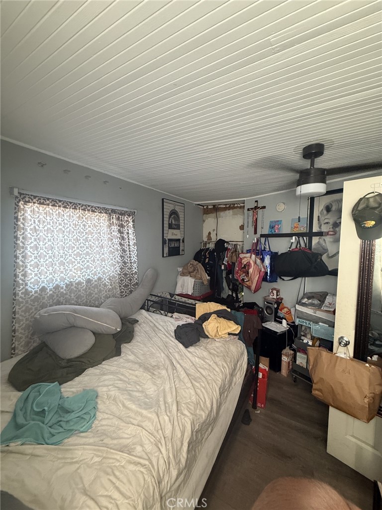 1087 W 9th Property Photo 53
