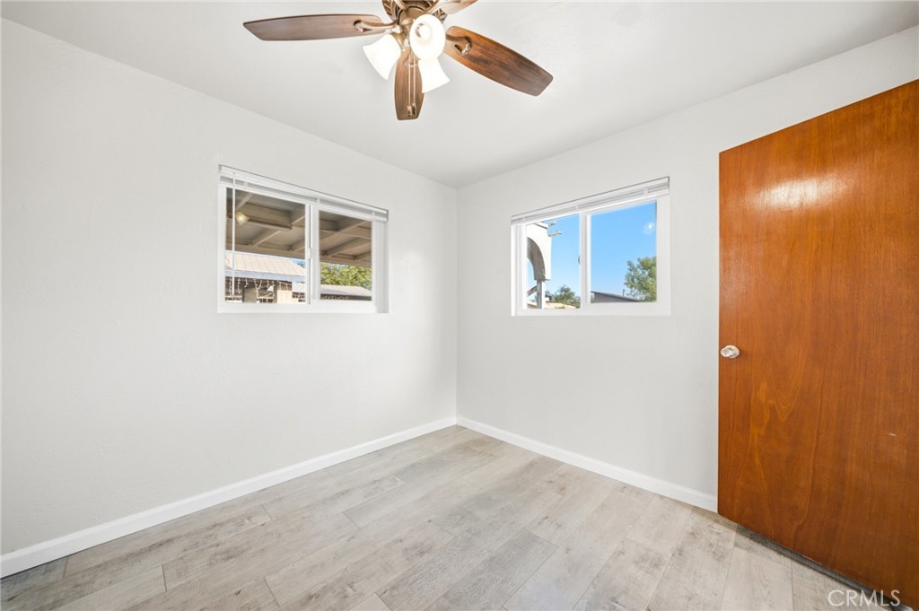 219 E Brighton Property Photo 6