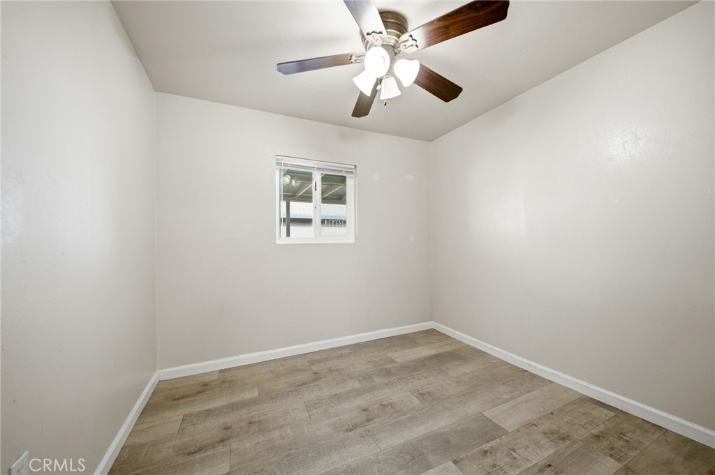 219 E Brighton Property Photo 11